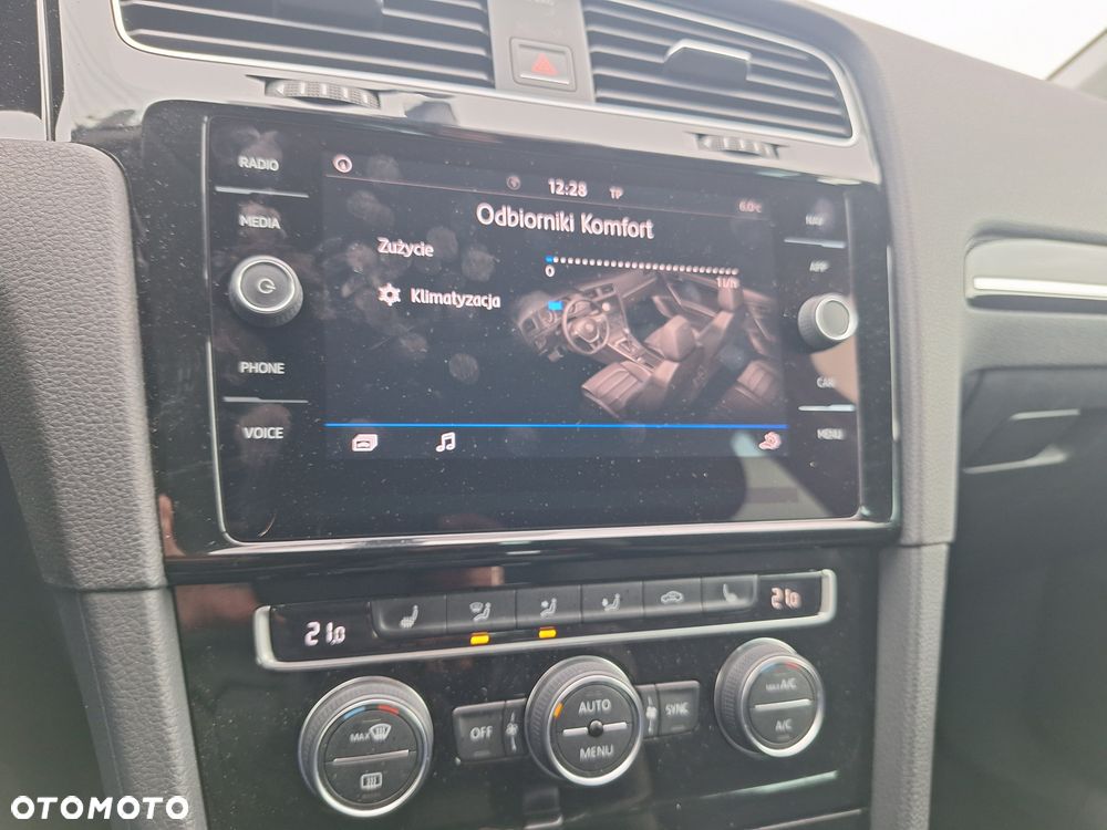 Volkswagen Golf Variant ver-1-5-tsi-act-bluemotion-technology-dsg-highline - 13