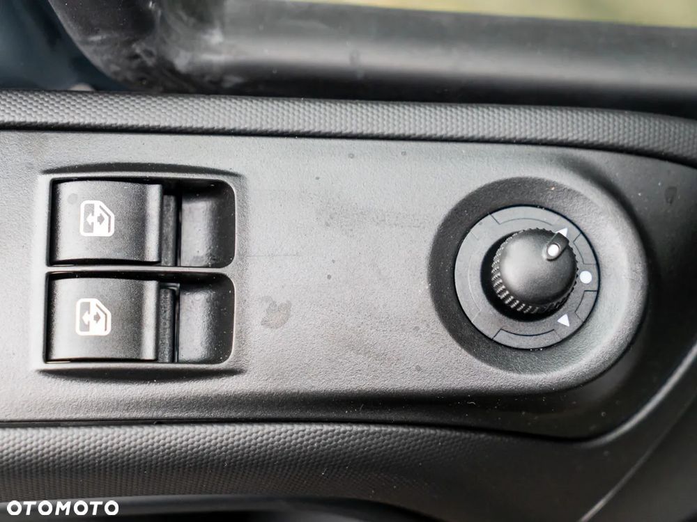 Iveco Daily 35S18HV L4H3 - 11