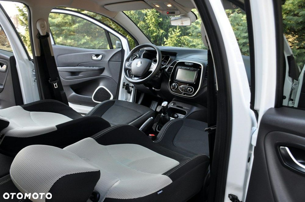 Renault Captur - 24