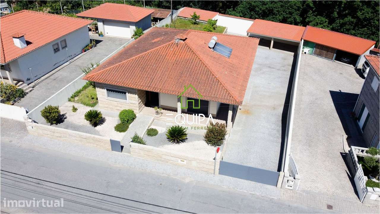 MORADIA INDIVIDUAL T3 + T2 | TERRENO | SANTO ADRIÃO - Grande imagem: 2/30