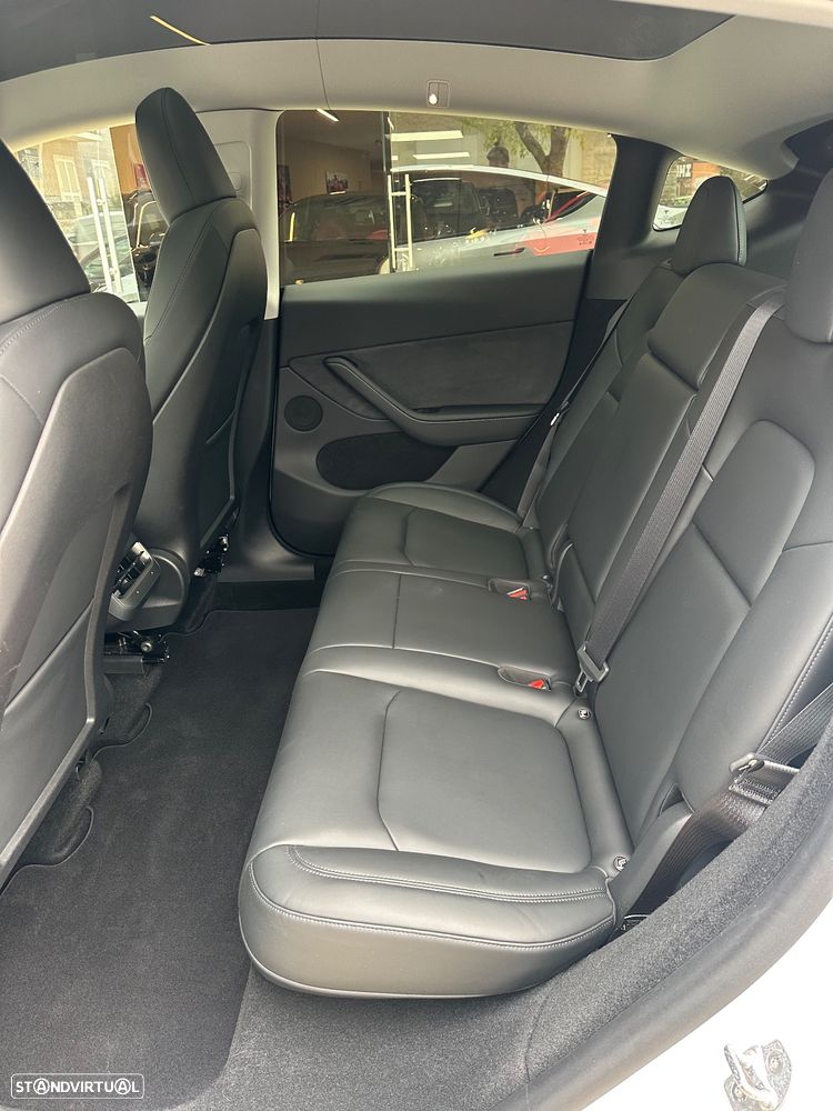 Tesla Model Y Long Range Tração Integral - 9