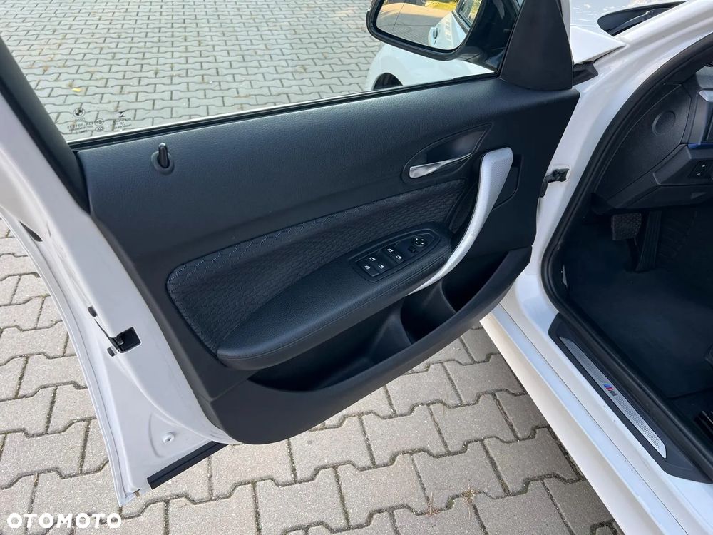 BMW Seria 1 116d M Sport Shadow - 16