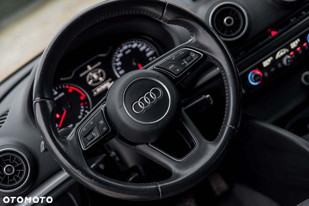 Audi A3 Sportback 1.6 TDI (clean diesel) Ambiente - 8