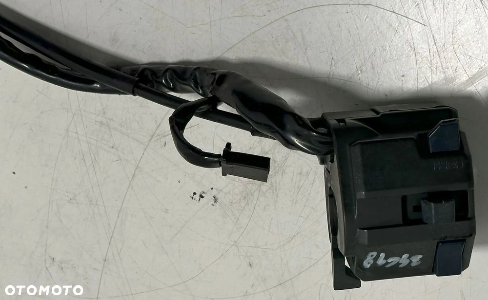 Kawasaki ZZR 1100 Przełącznik Lewy - 1