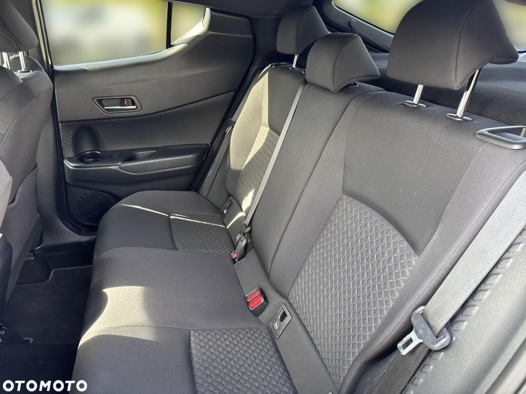 Toyota C-HR 2.0 Hybrid Style - 14