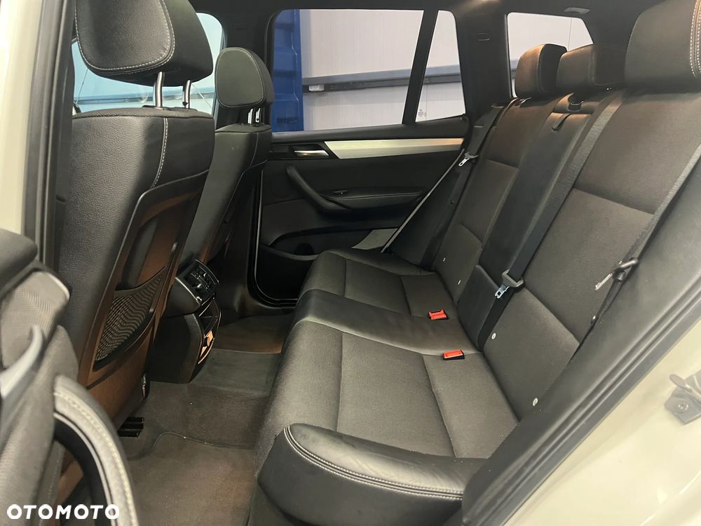 BMW X3 xDrive20d - 21