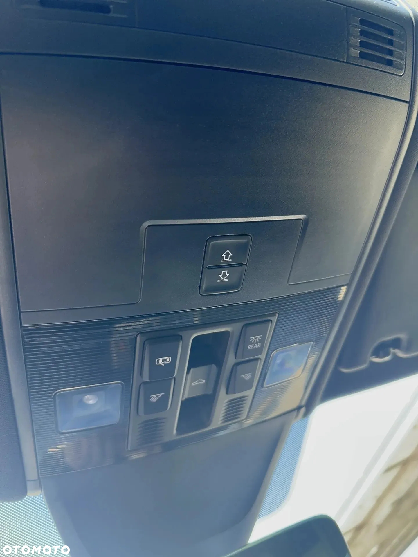 Volkswagen Tiguan - 33
