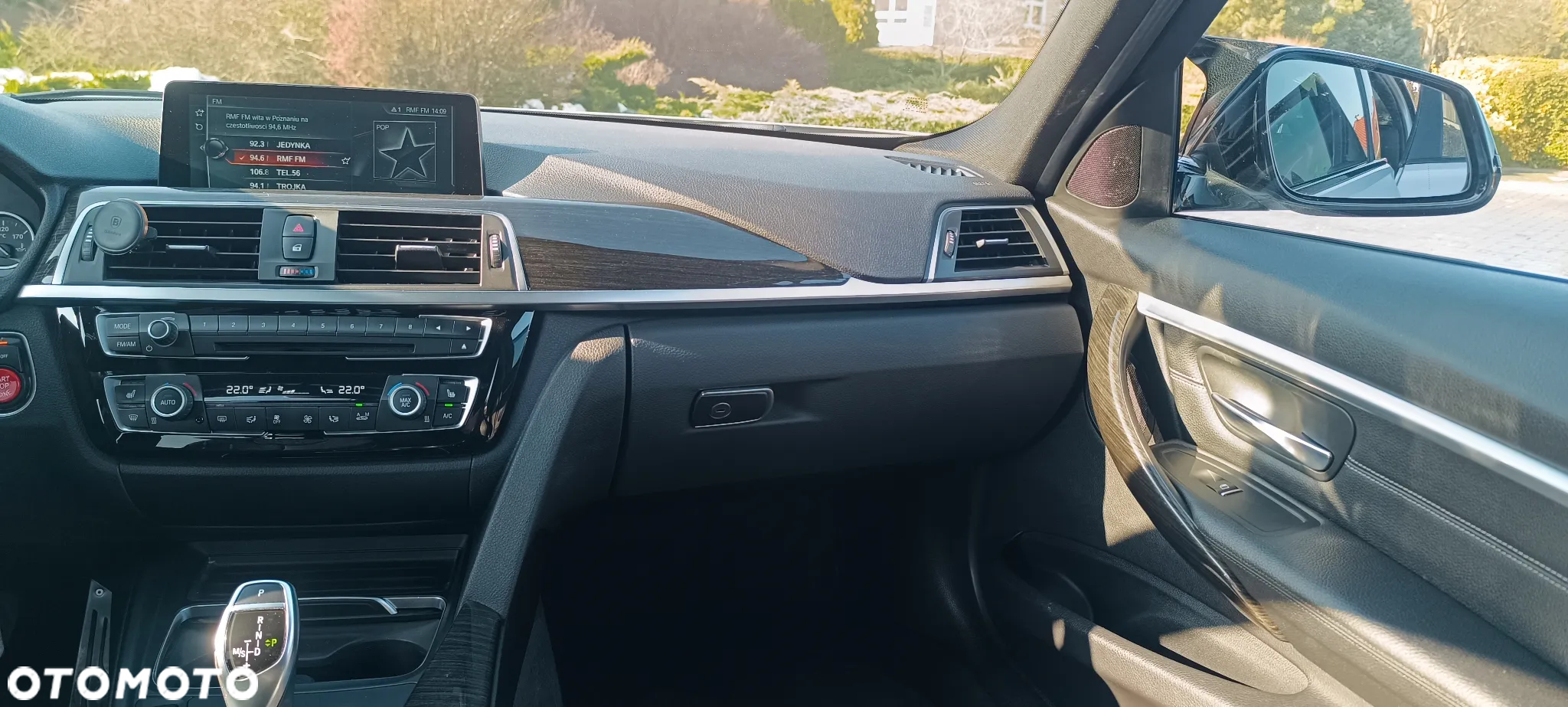 BMW Seria 3 330i xDrive M Sport - 18