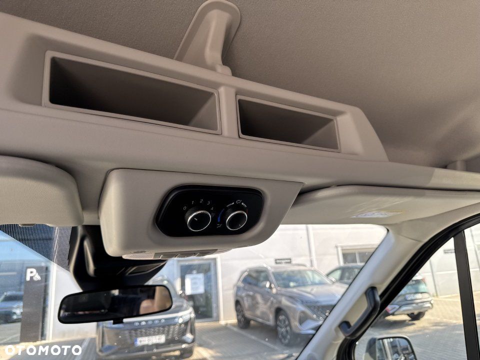 Ford Transit - 21