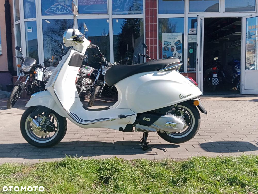 Vespa Primavera - 1