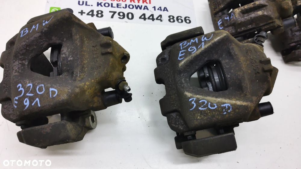 BMW E91 320D Zacisk Hamulcowy Przód Tył - 2