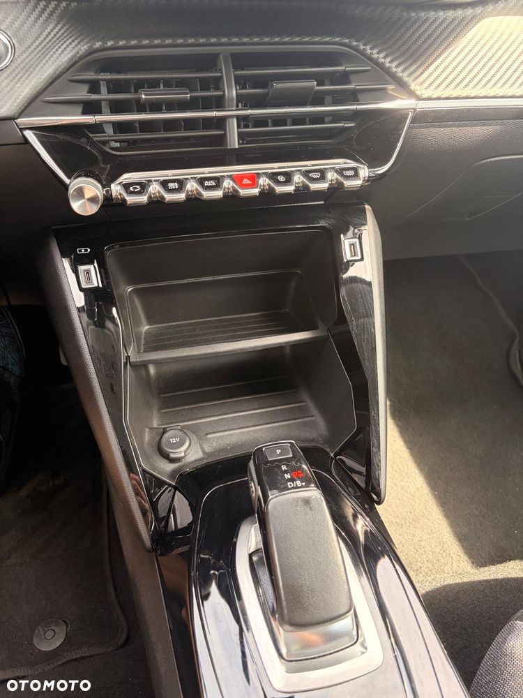 Peugeot 208 Allure Pack - 13