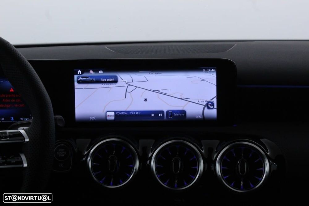 Mercedes-Benz A 180 d - 18