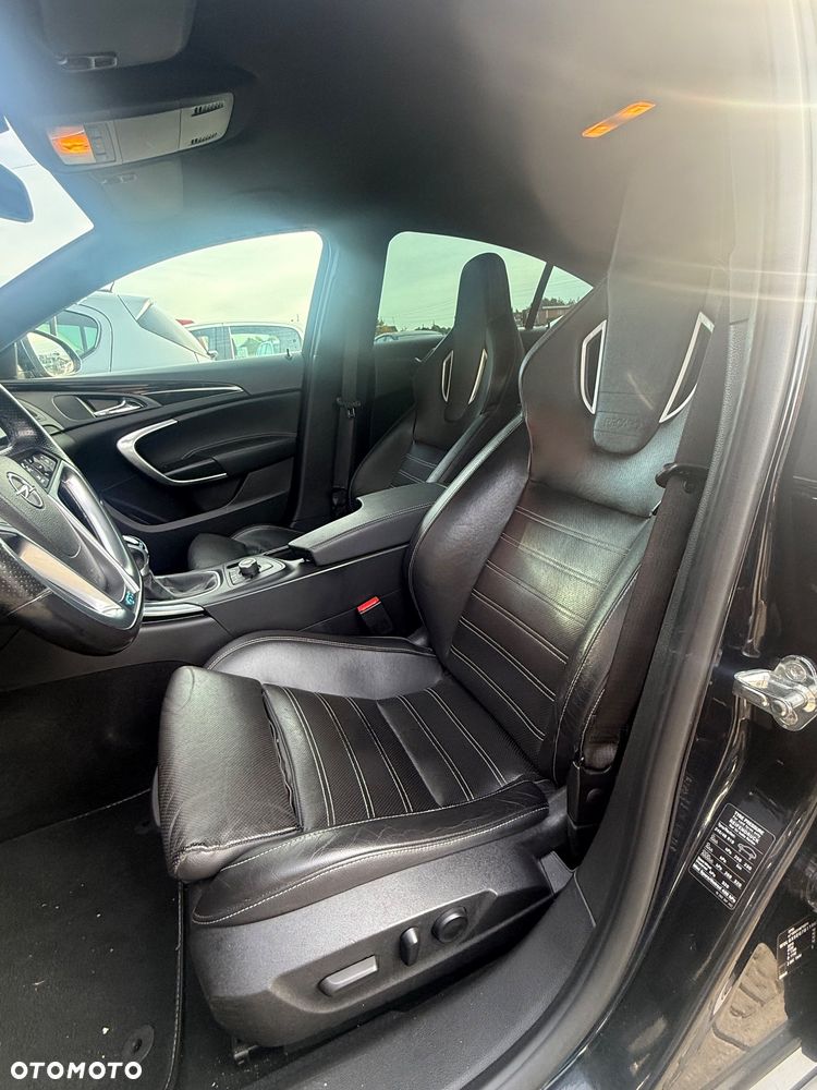 Opel Insignia 2.8 V6 Turbo 4x4 OPC - 9