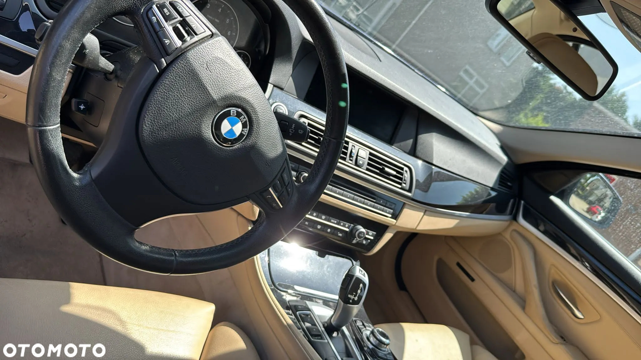 BMW Seria 5 528i Sport-Aut Modern Line - 5