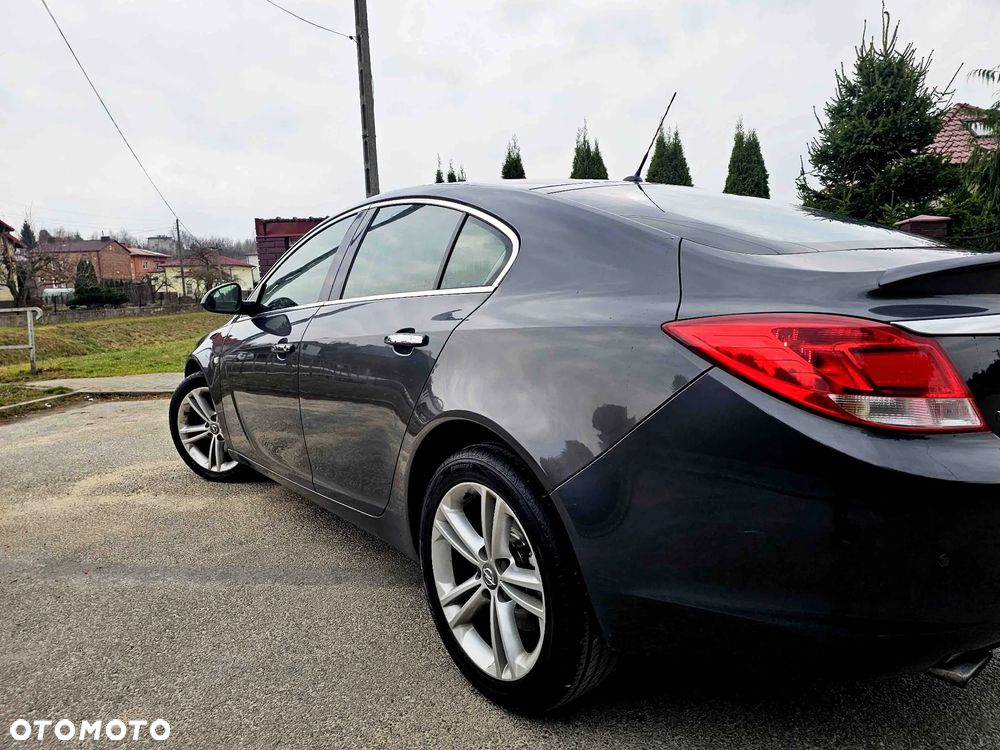 Opel Insignia 2.0 Turbo Cosmo - 5