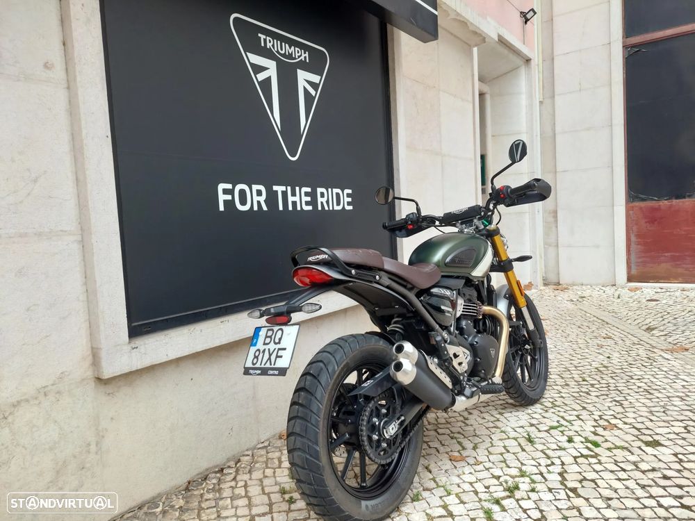 Triumph Scrambler 400 X - 4