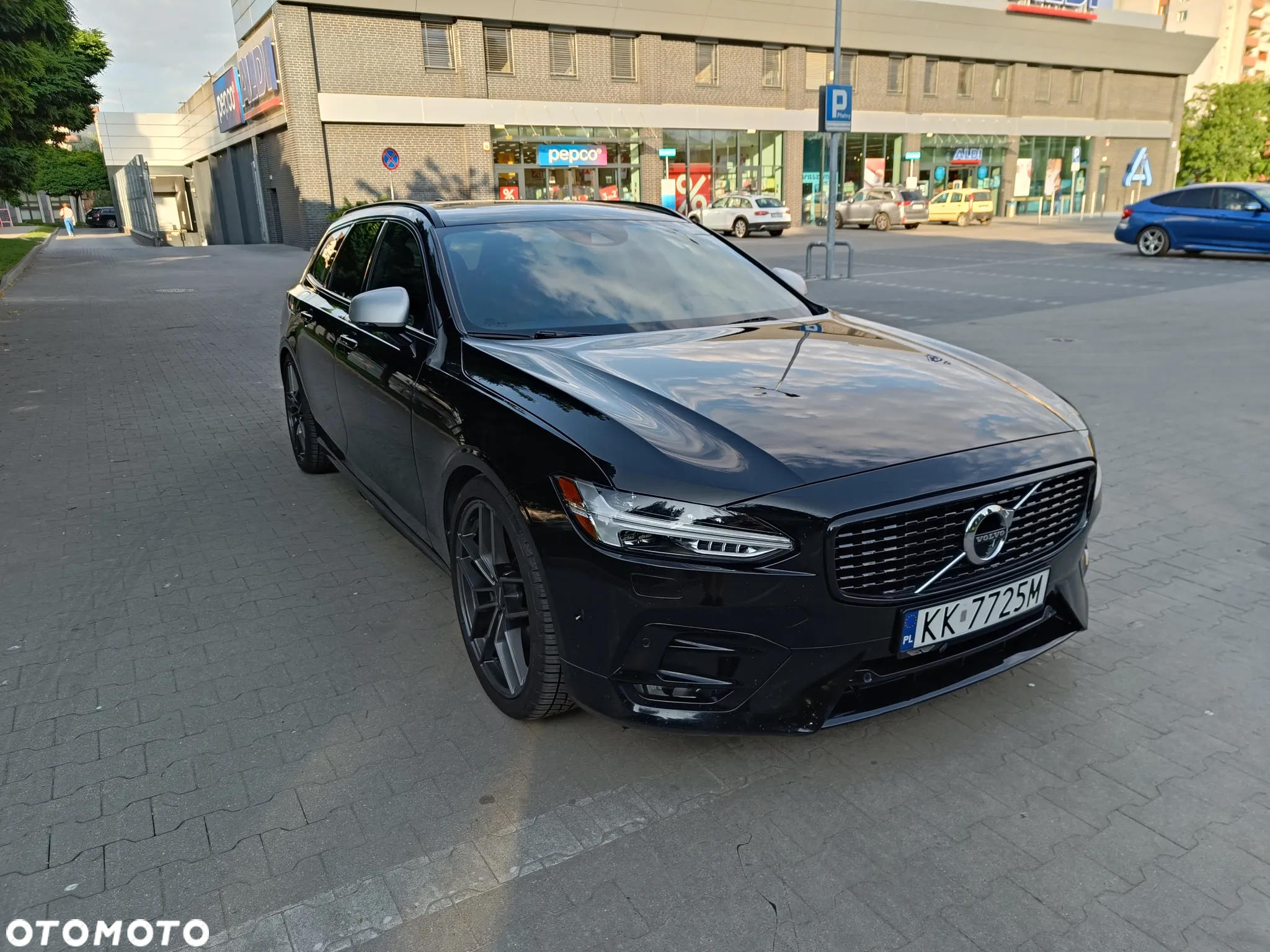 Volvo V90 T5 R-Design - 10