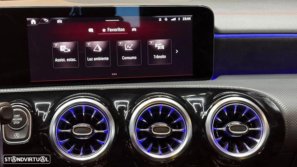 Mercedes-Benz CLA 180 - 25