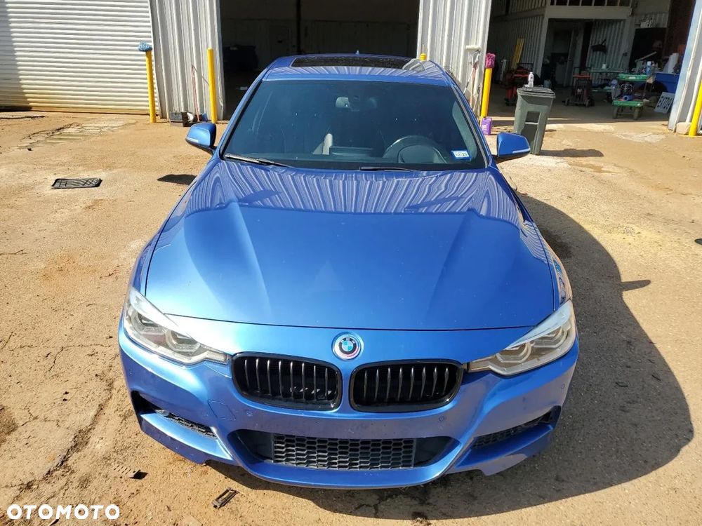 BMW Seria 3 328i xDrive Sport-Aut - 5