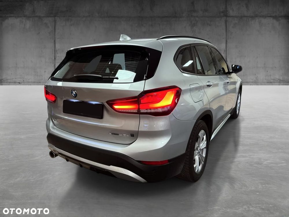 BMW X1 xDrive25e xLine - 8