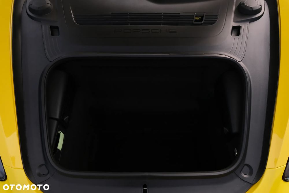 Porsche 718 Boxster S PDK - 38