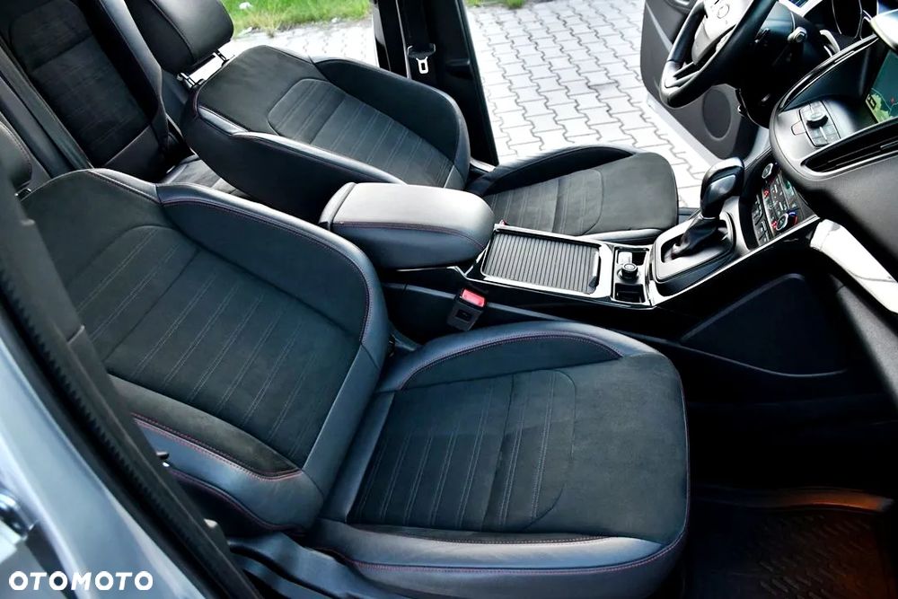 Ford Kuga 1.5 EcoBoost AWD ST-Line ASS - 27