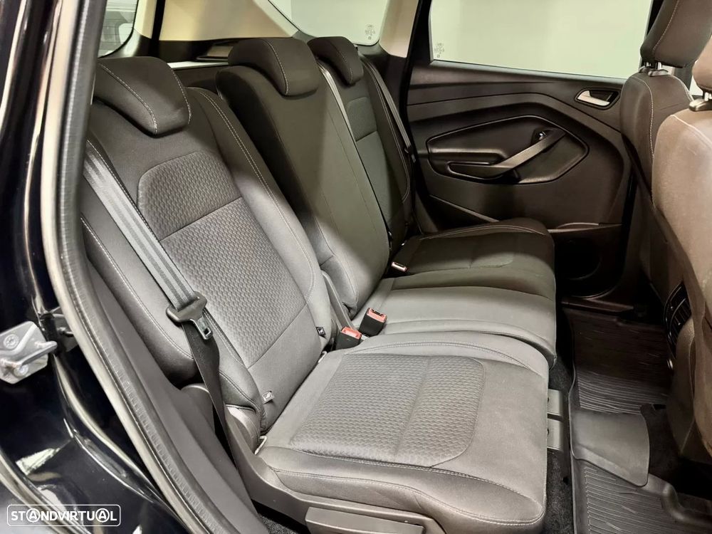 Ford Kuga 1.5 TDCi Titanium - 45