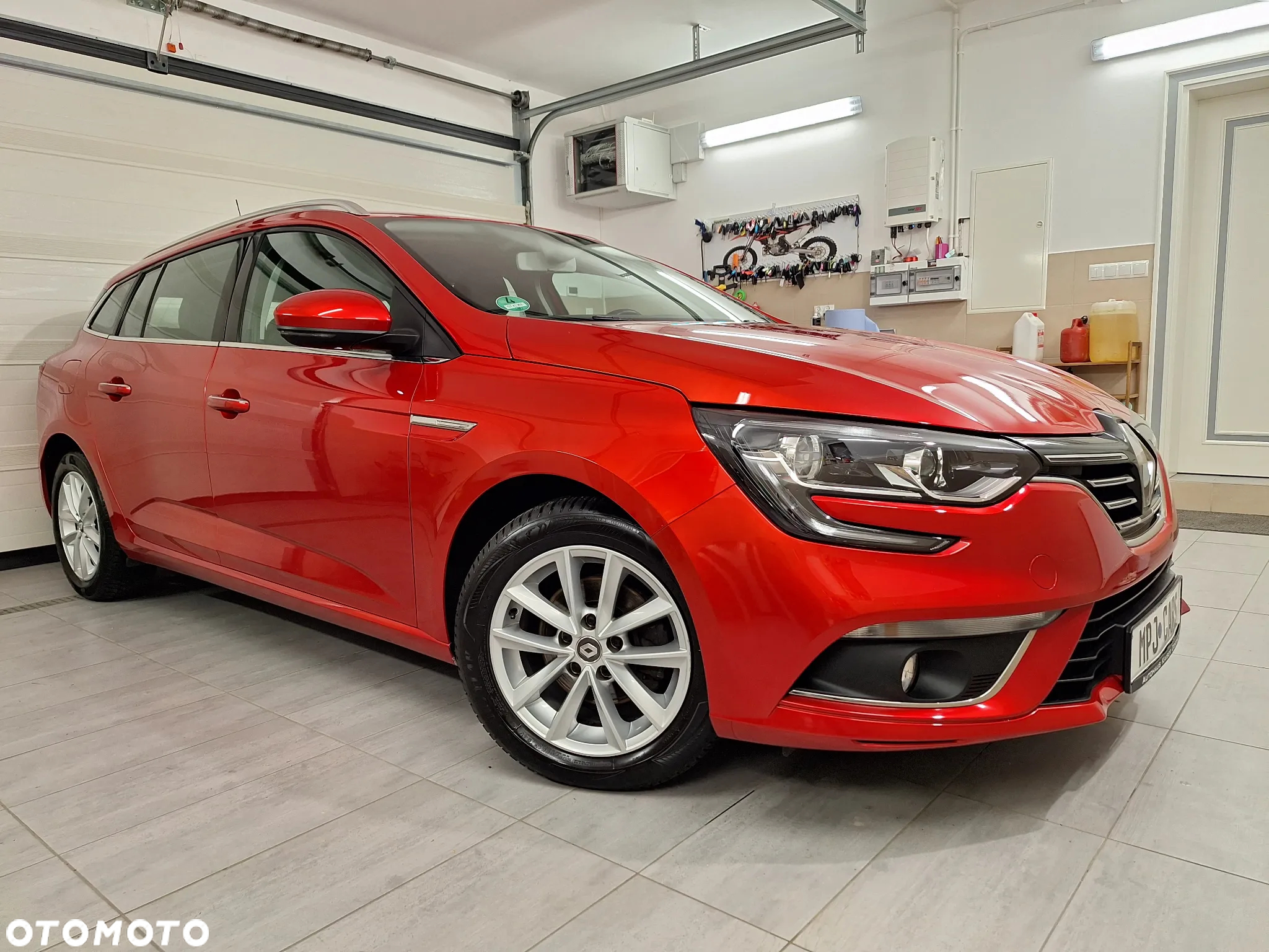 Renault Megane ENERGY TCe 130 BUSINESS - 2