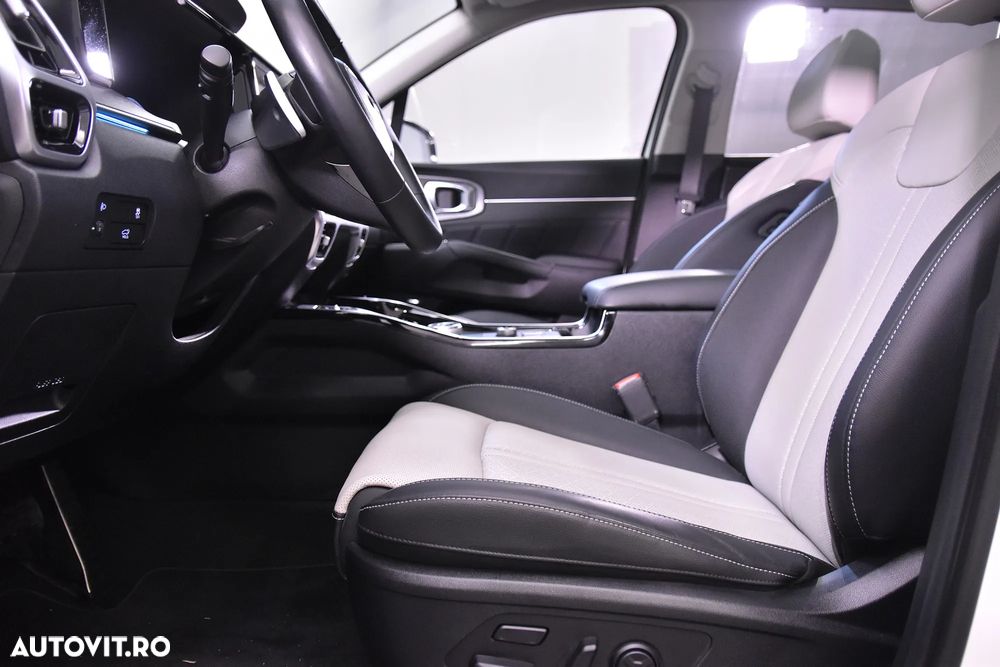 Kia Sorento - 26