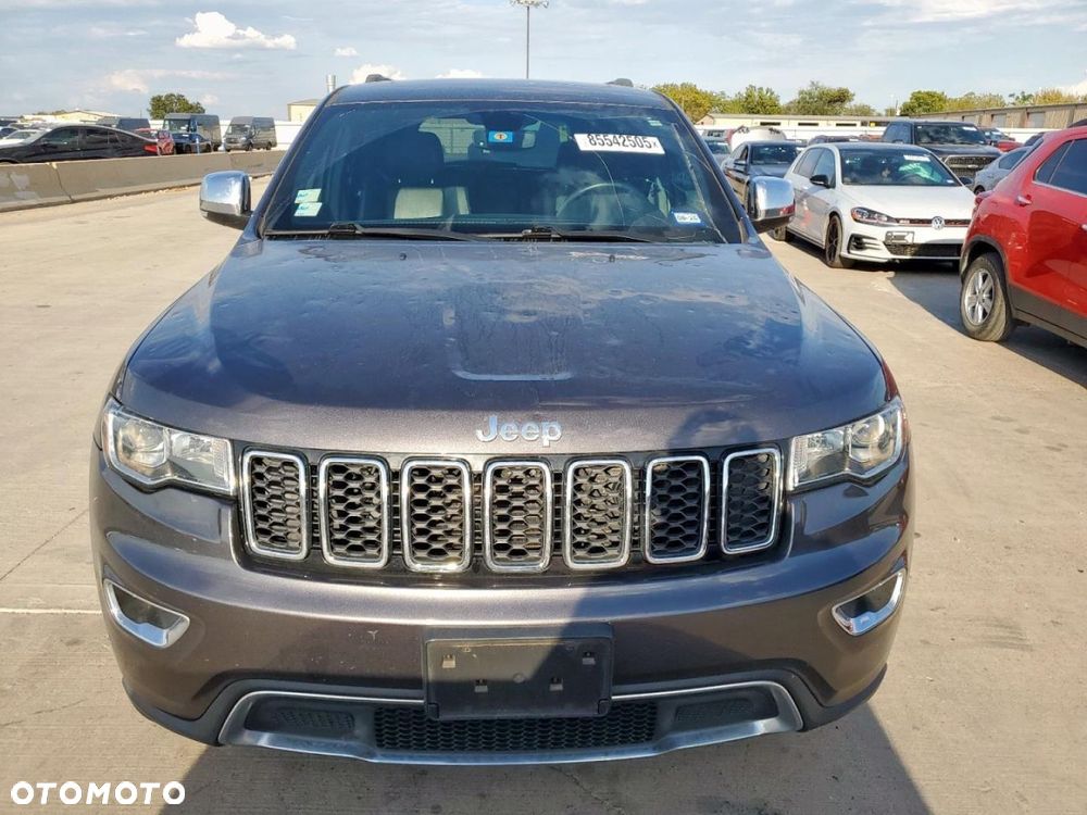 Jeep Grand Cherokee - 8
