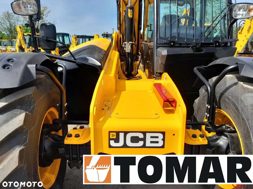 JCB 550-80 - 12