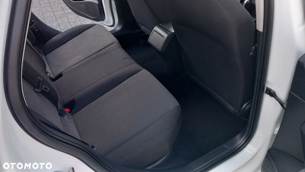 Volkswagen Jetta - 7