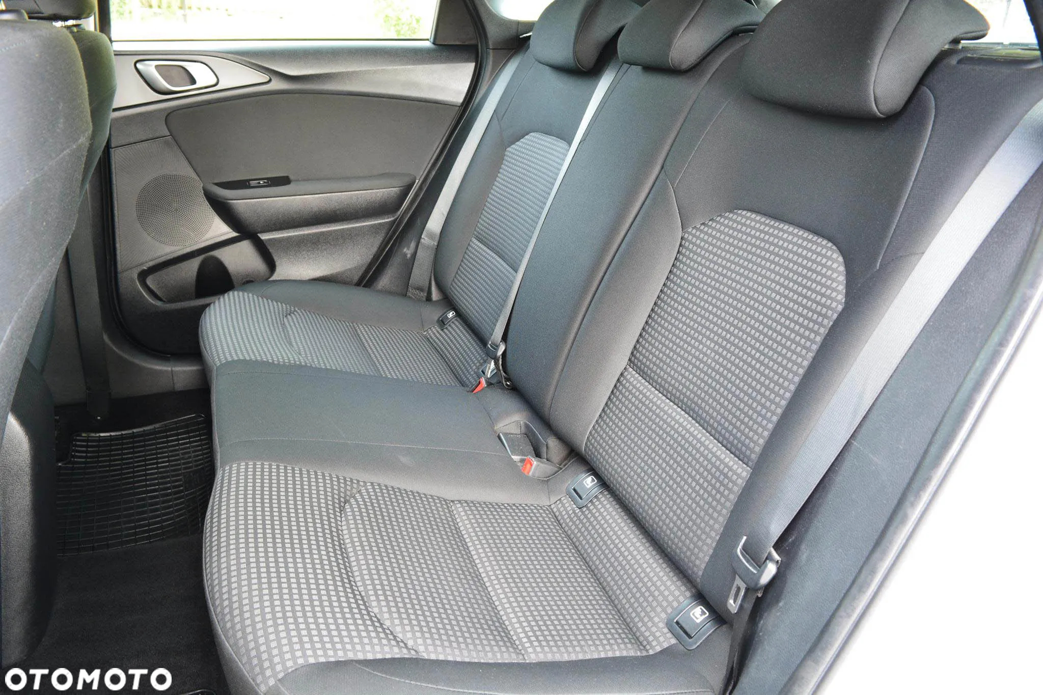 Kia Ceed 1.4 S - 24