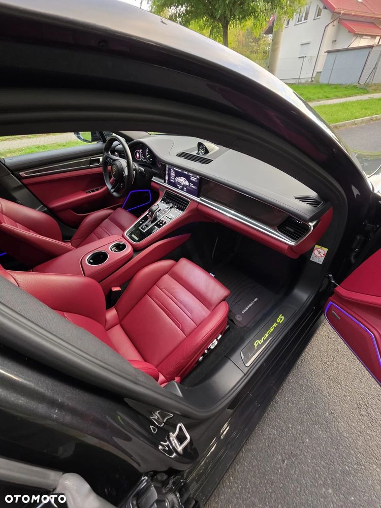 Porsche Panamera - 10
