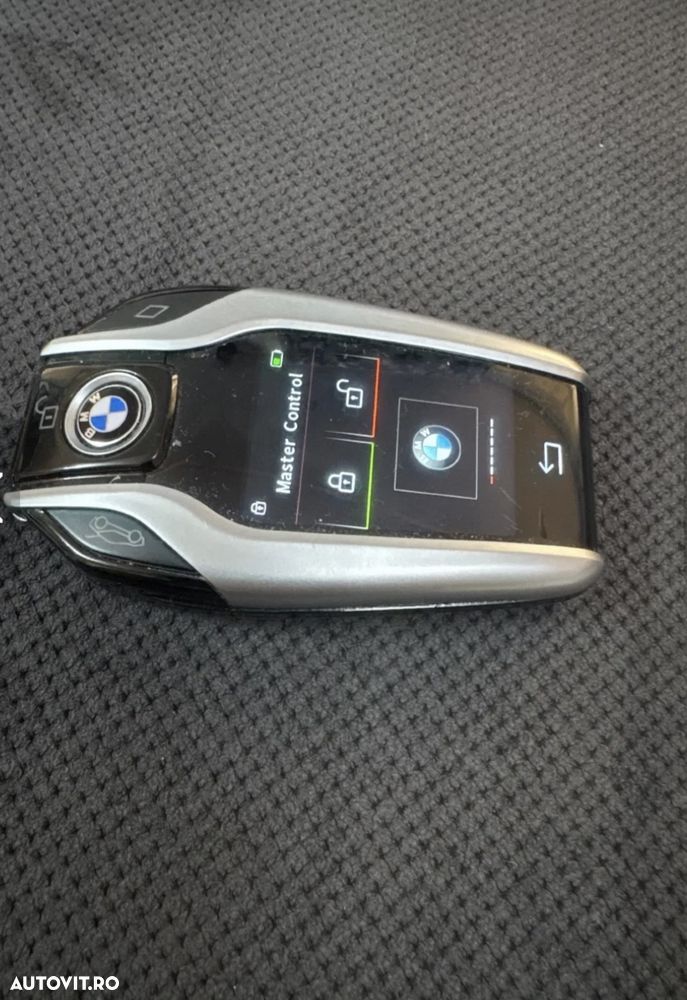 BMW Seria 7 740d xDrive - 14