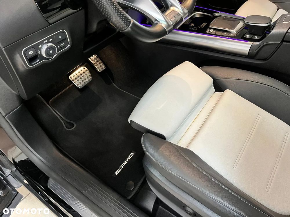 Mercedes-Benz GLA AMG 35 4Matic AMG Speedshift DCT 8G - 14