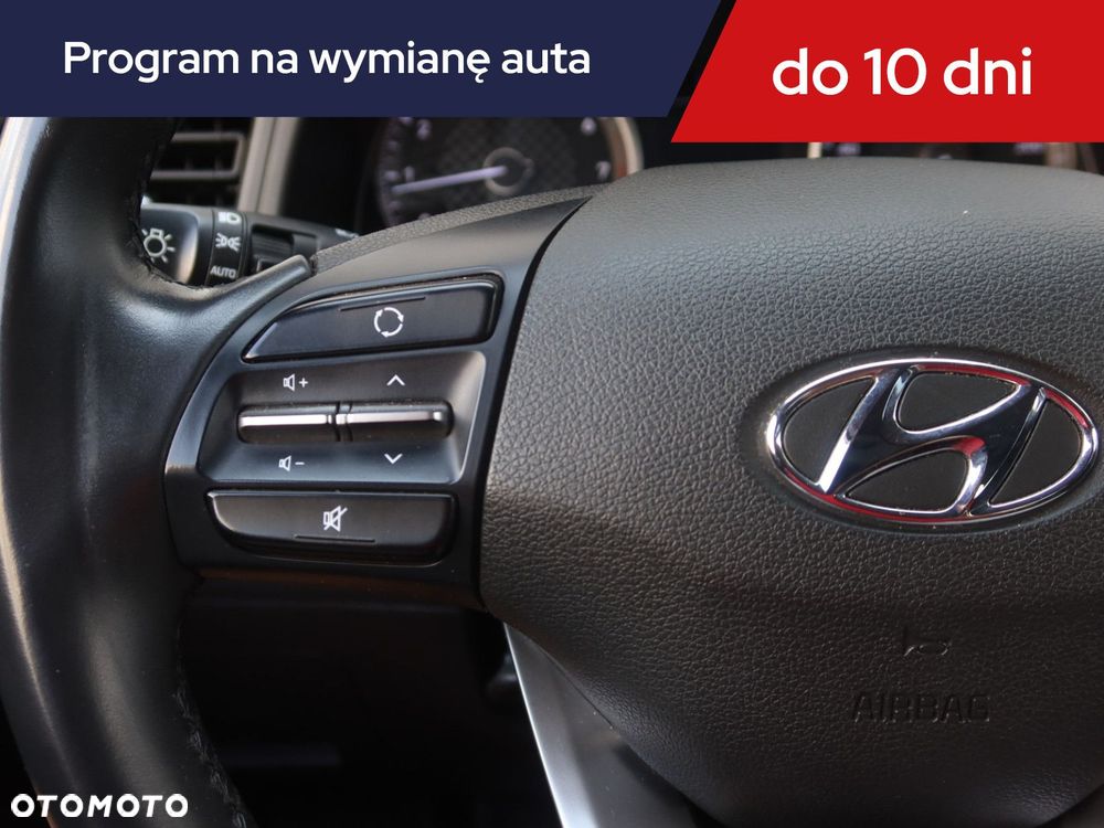 Hyundai Elantra - 22