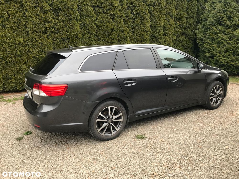 Toyota Avensis 1.8 Prestige - 2