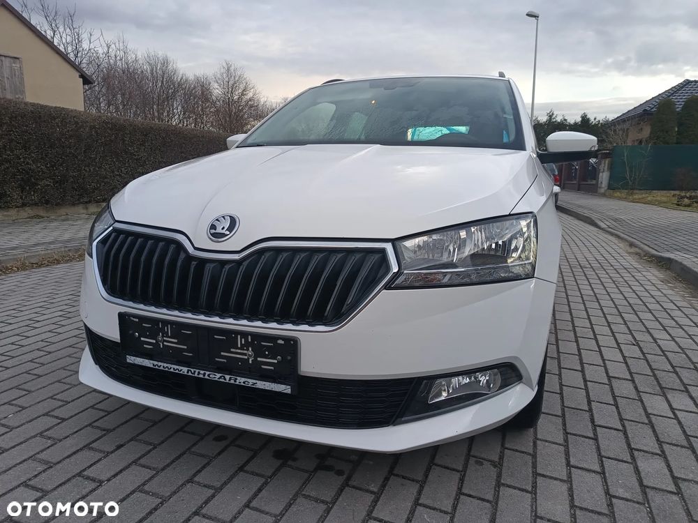 Skoda Fabia 1.0 TSI Ambition Plus - 2