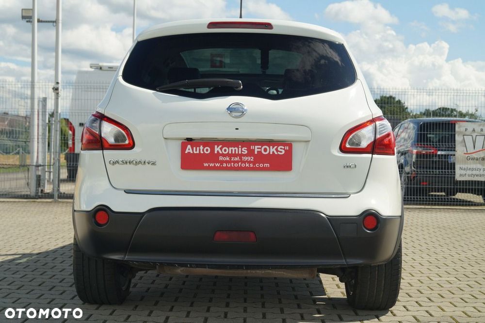 Nissan Qashqai+2 - 10