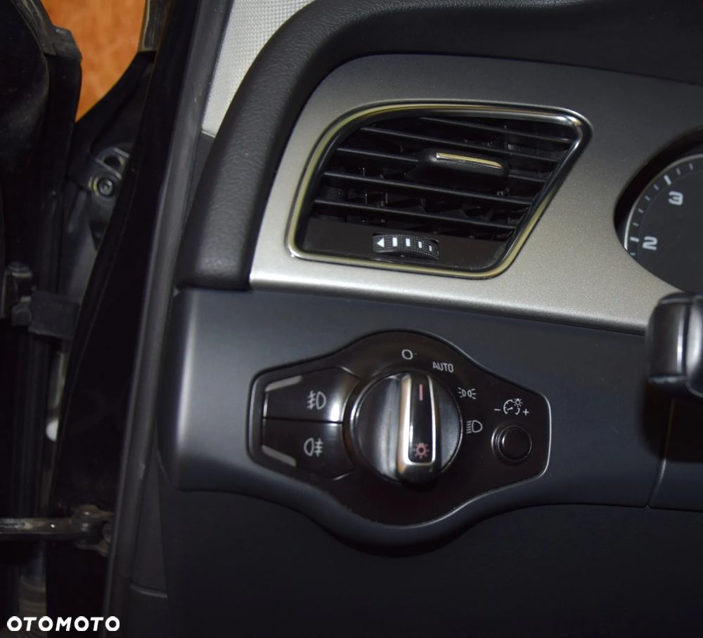 Audi A4 Avant 2.0 TDI - 24