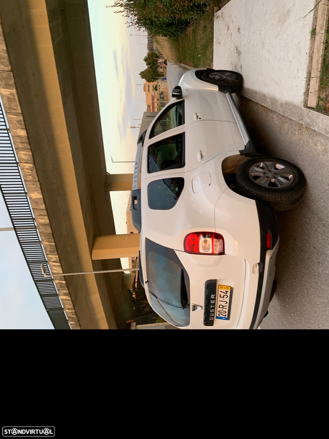 Dacia Duster 1.2 TCe Prestige - 4