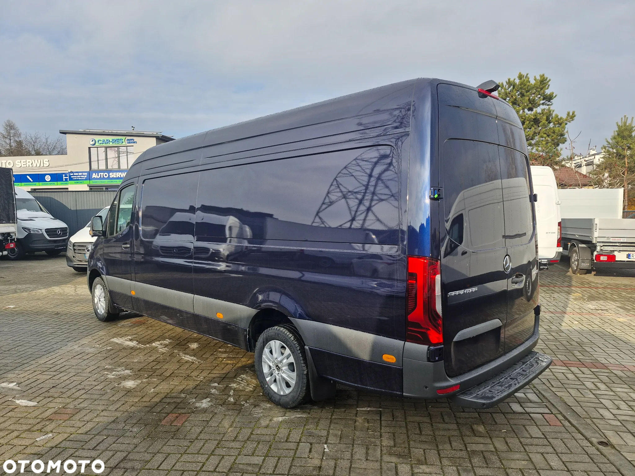 Mercedes-Benz Sprinter 319 CDI - 10