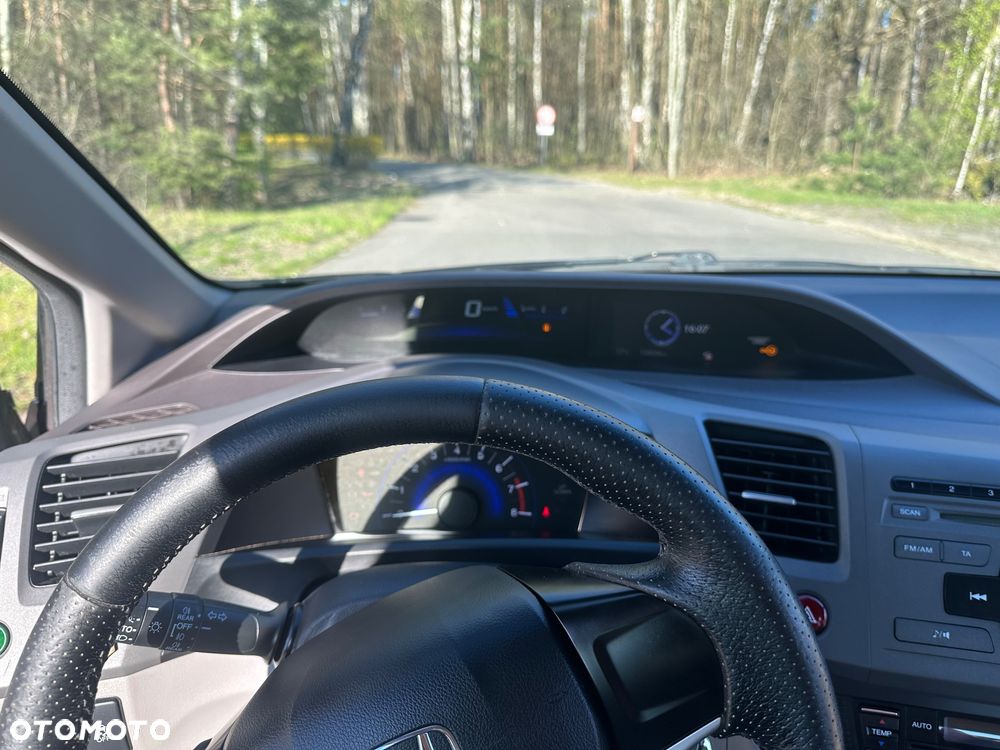 Honda Civic 1.8 Comfort - 13