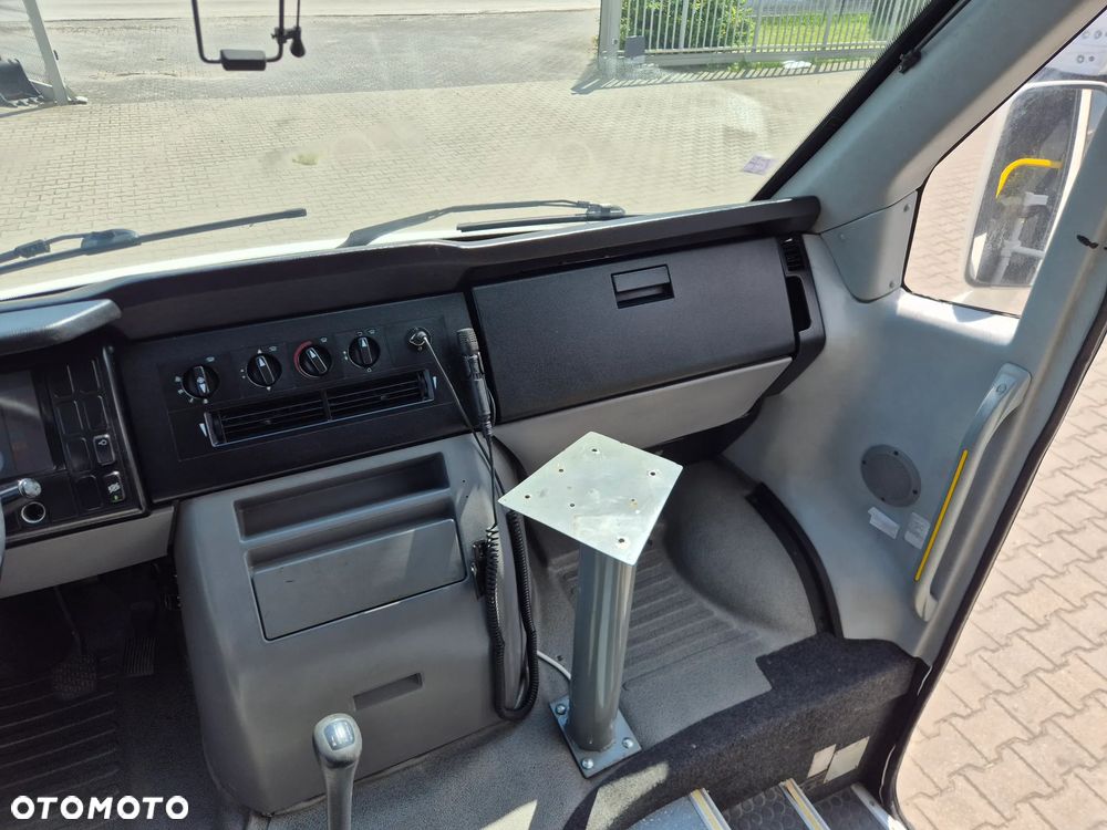 Mercedes-Benz VARIO FERQUI/ SPROWADZONY / MANUAL / KLIMA / E5 - 34