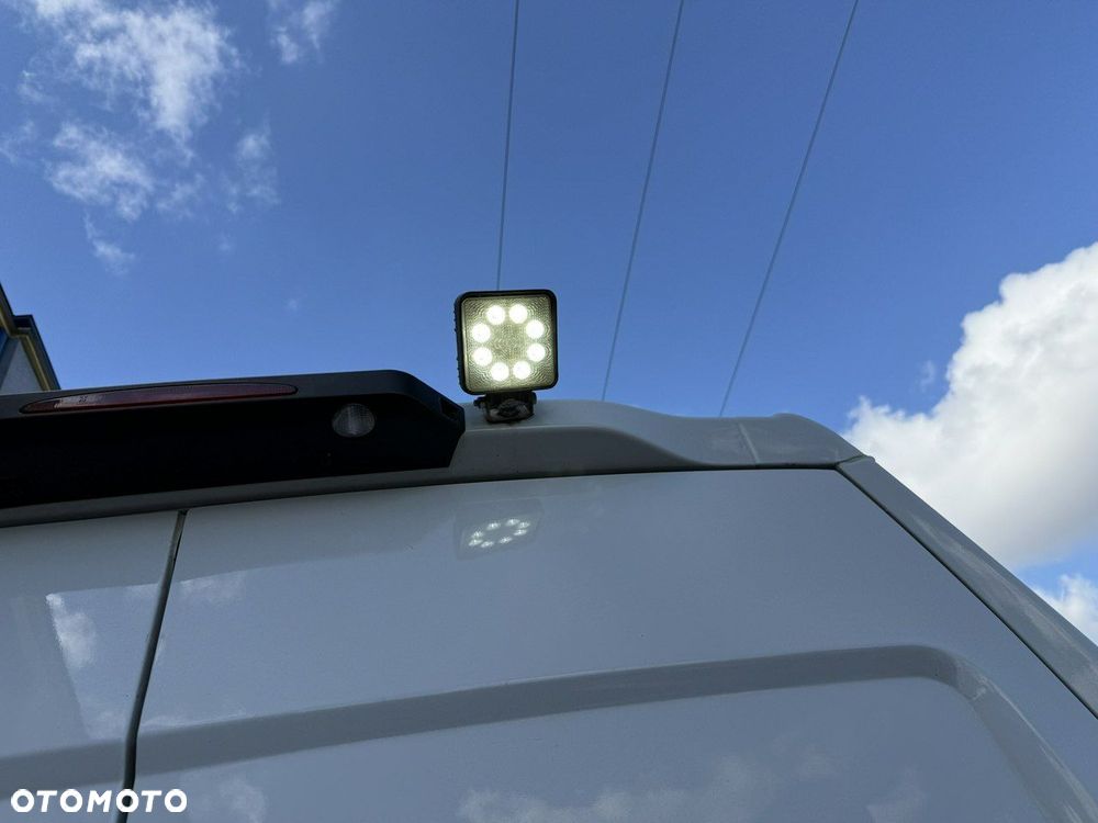 Iveco Daily 35S14 - 14