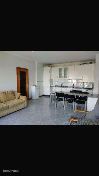 Aluga-se Apartamento T1 A ver o Mar- Póvoa de Varzim - Grande imagem: 3/7