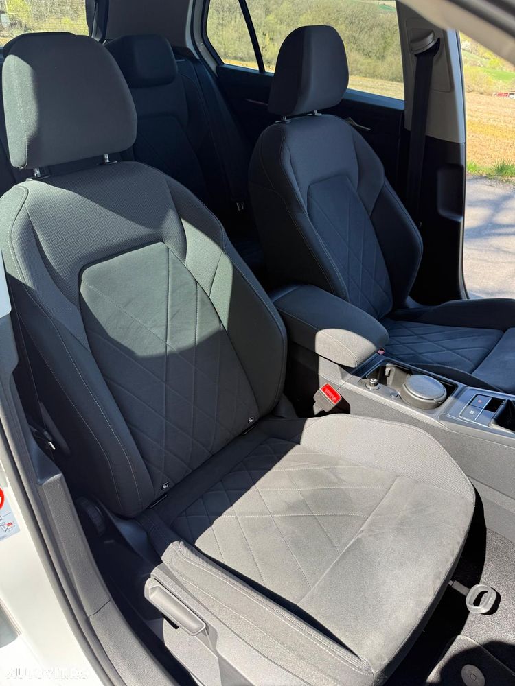 Volkswagen Golf 1.5 TSI ACT Style - 14