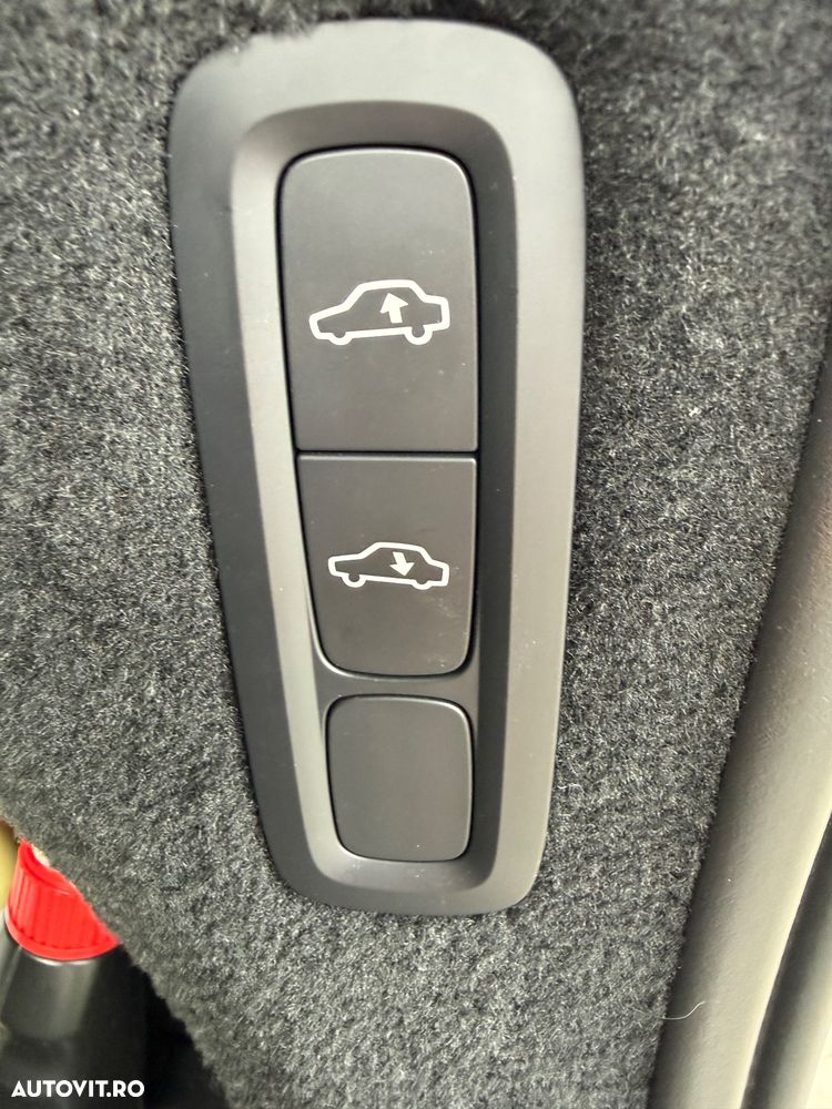 Volvo XC 90 B5 MHEV AWD 5 locuri Inscription - 29